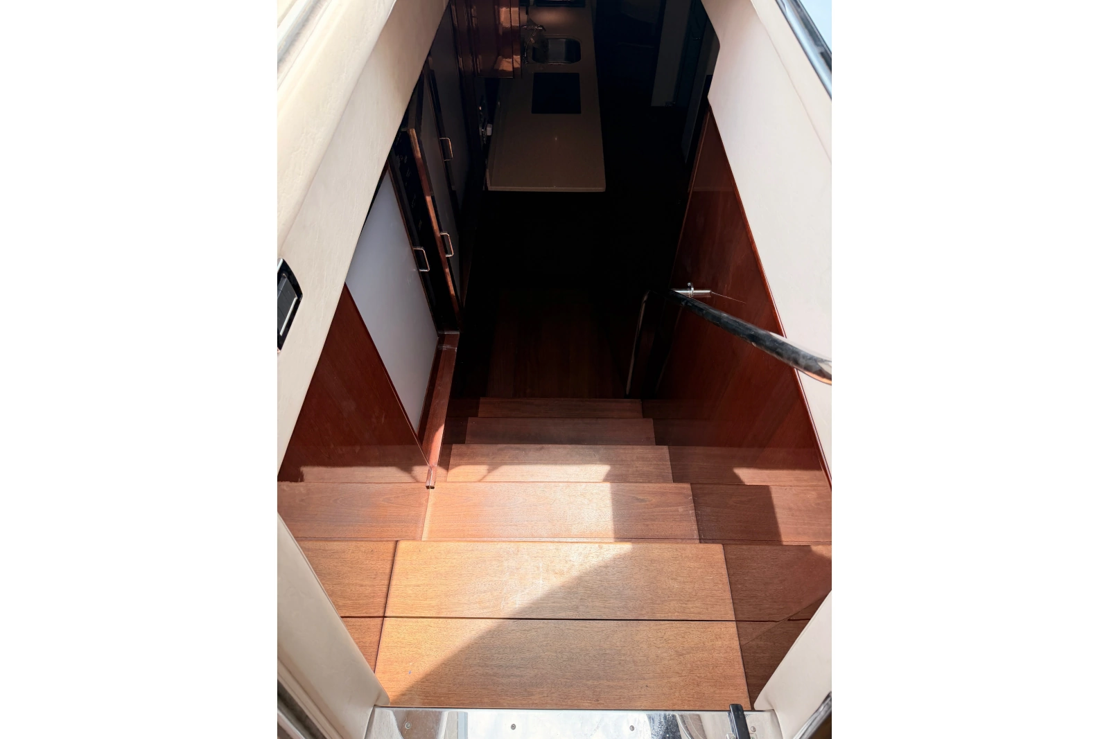 2010 Sea Ray Sundancer 540