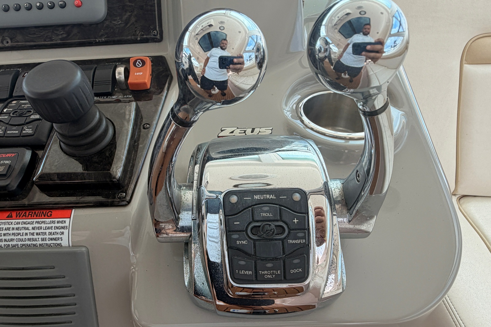 2010 Sea Ray Sundancer 540