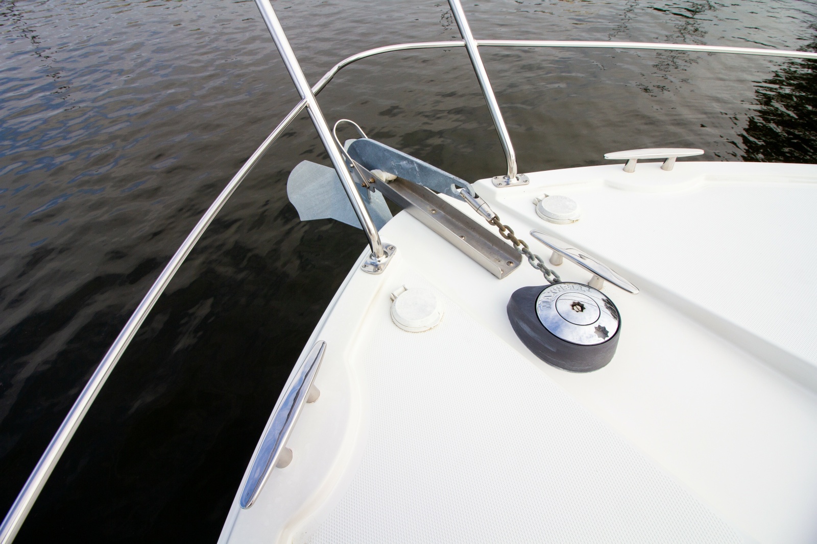 2006 Carver 33 Super Sport