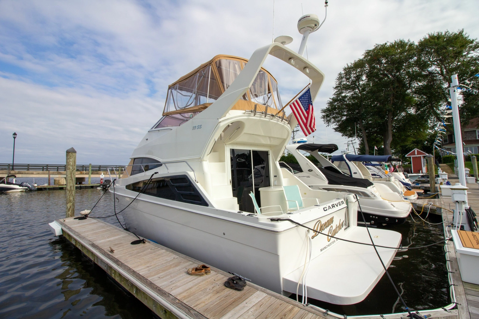 2006 Carver 33 Super Sport
