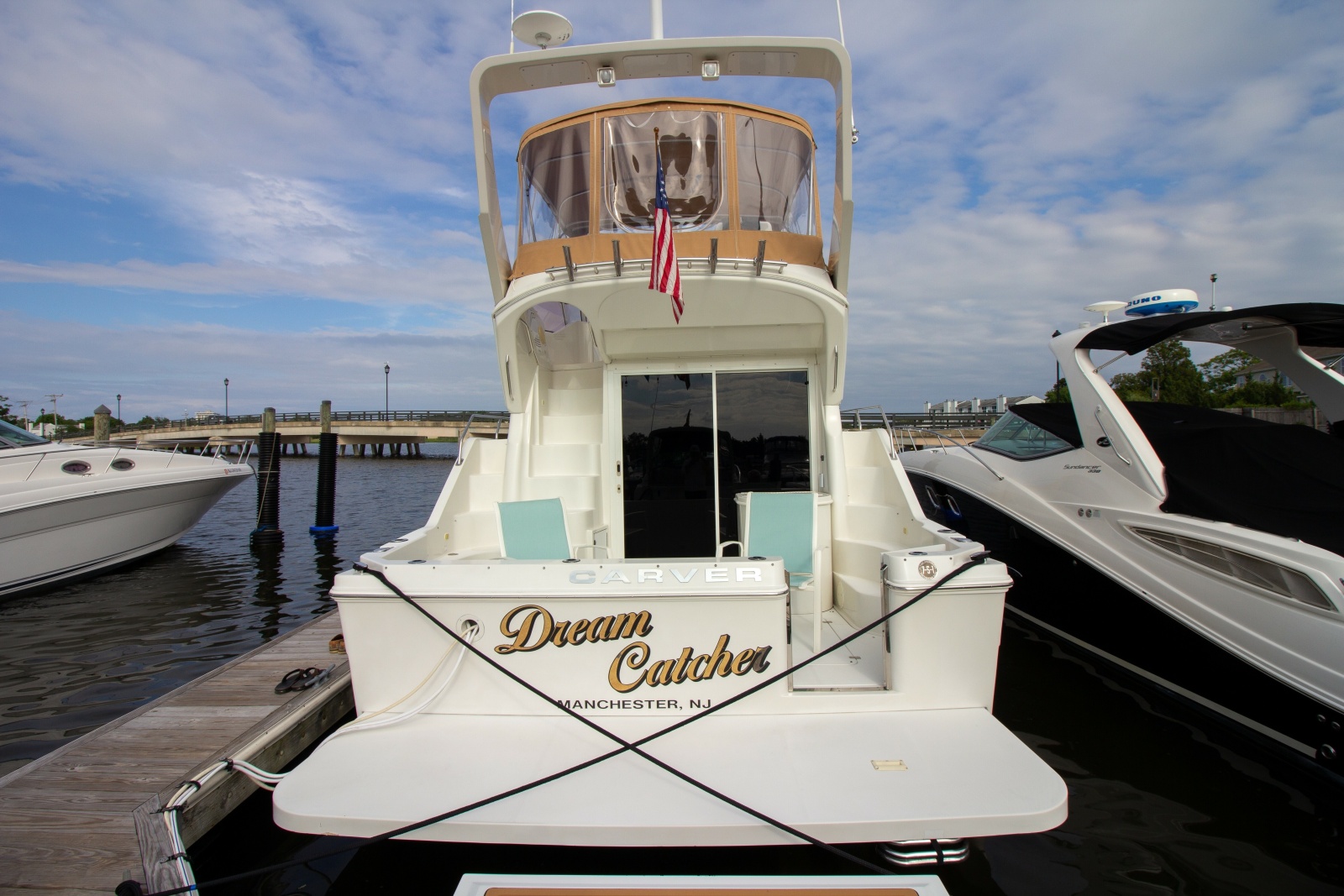 2006 Carver 33 Super Sport