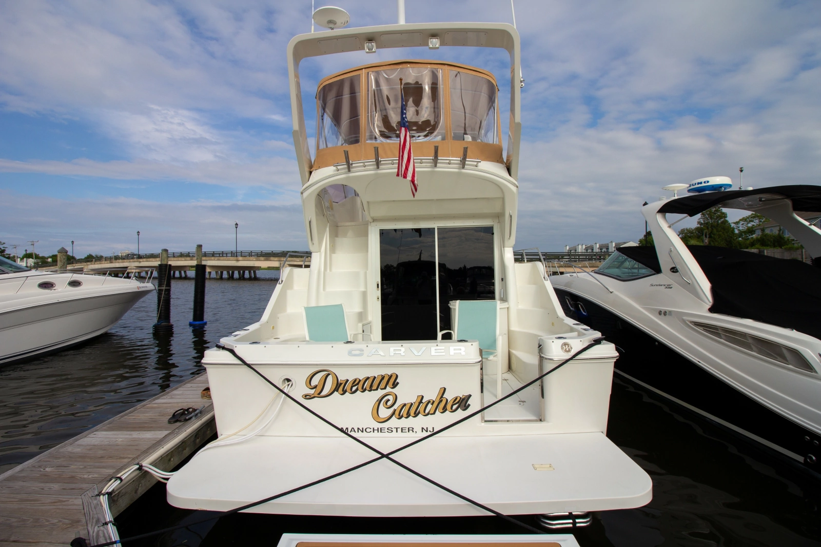2006 Carver 33 Super Sport