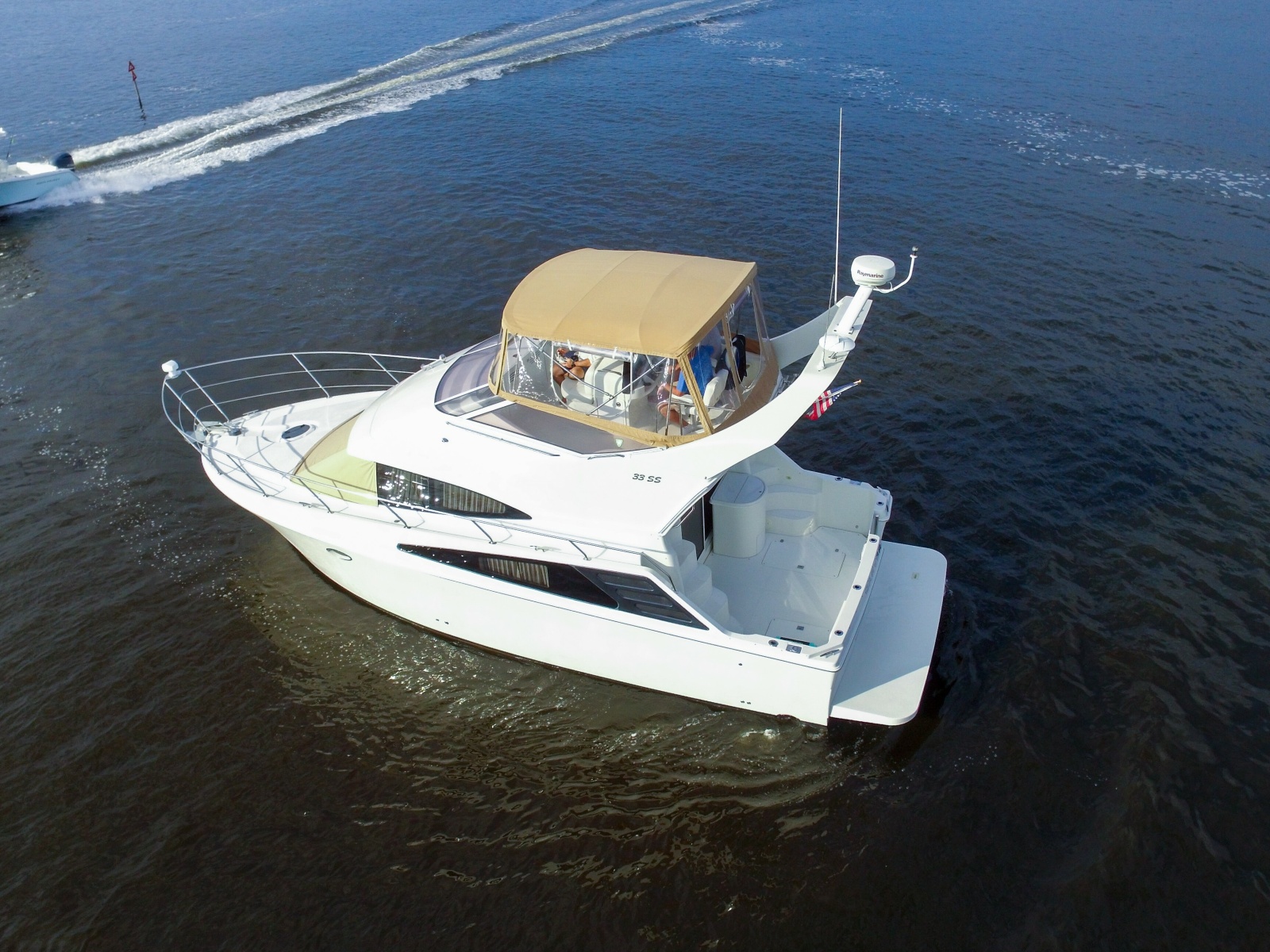 2006 Carver 33 Super Sport
