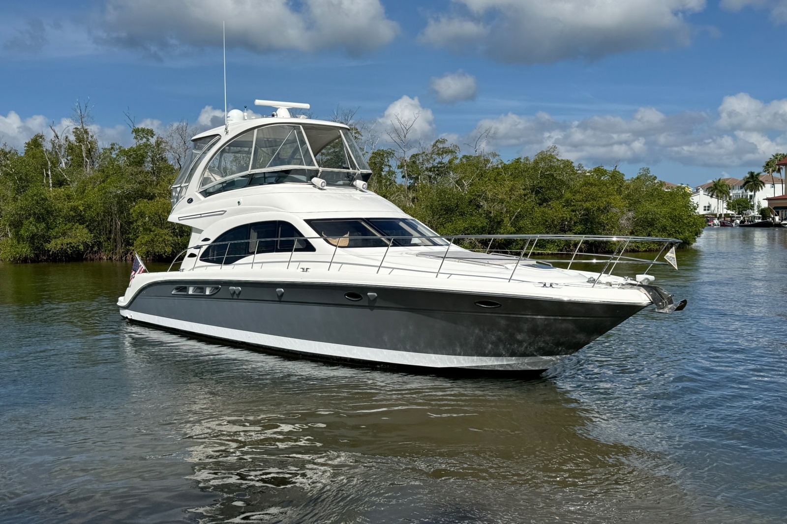 2005 Sea Ray 500 Sedan Bridge