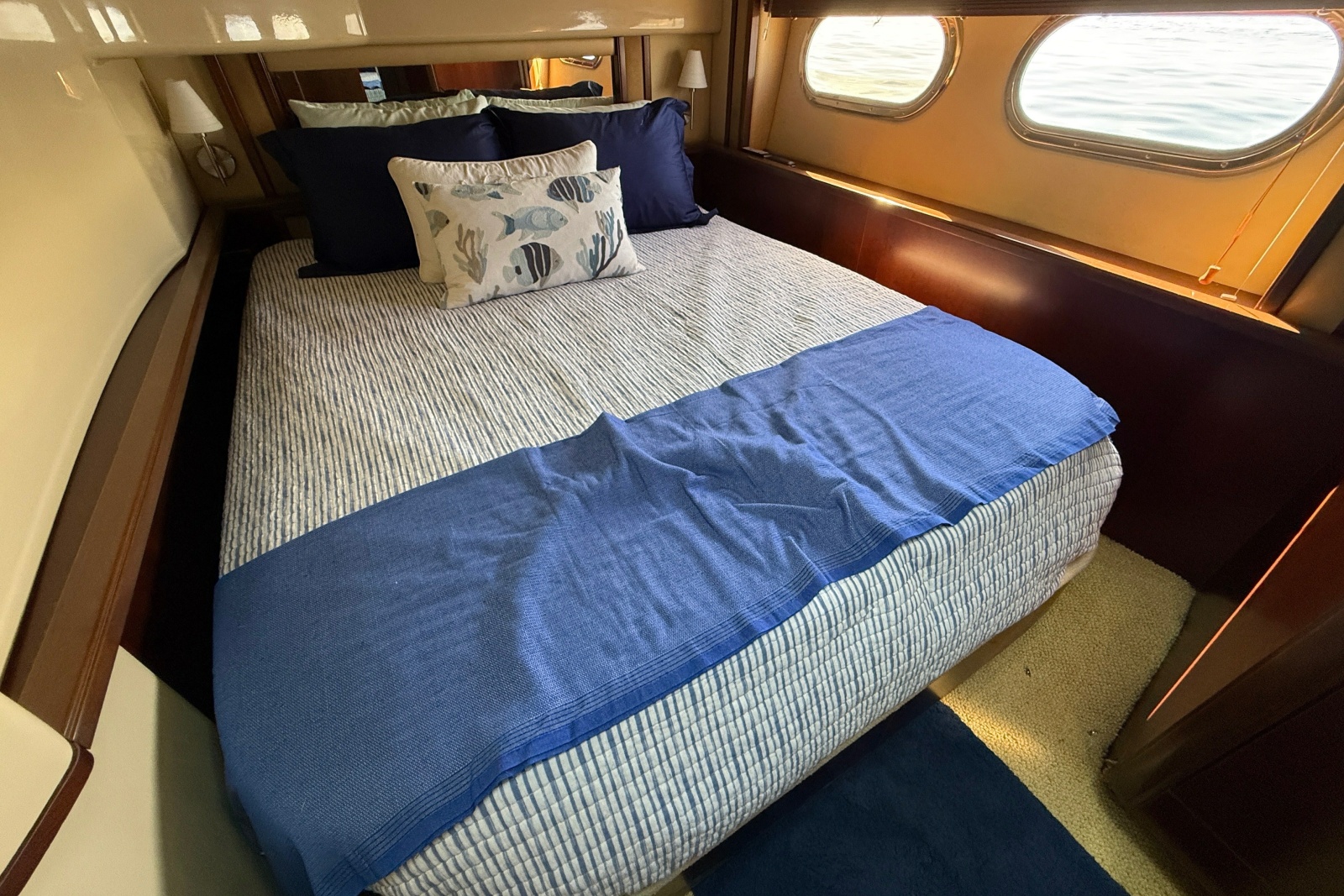 2005 Sea Ray 500 Sedan Bridge