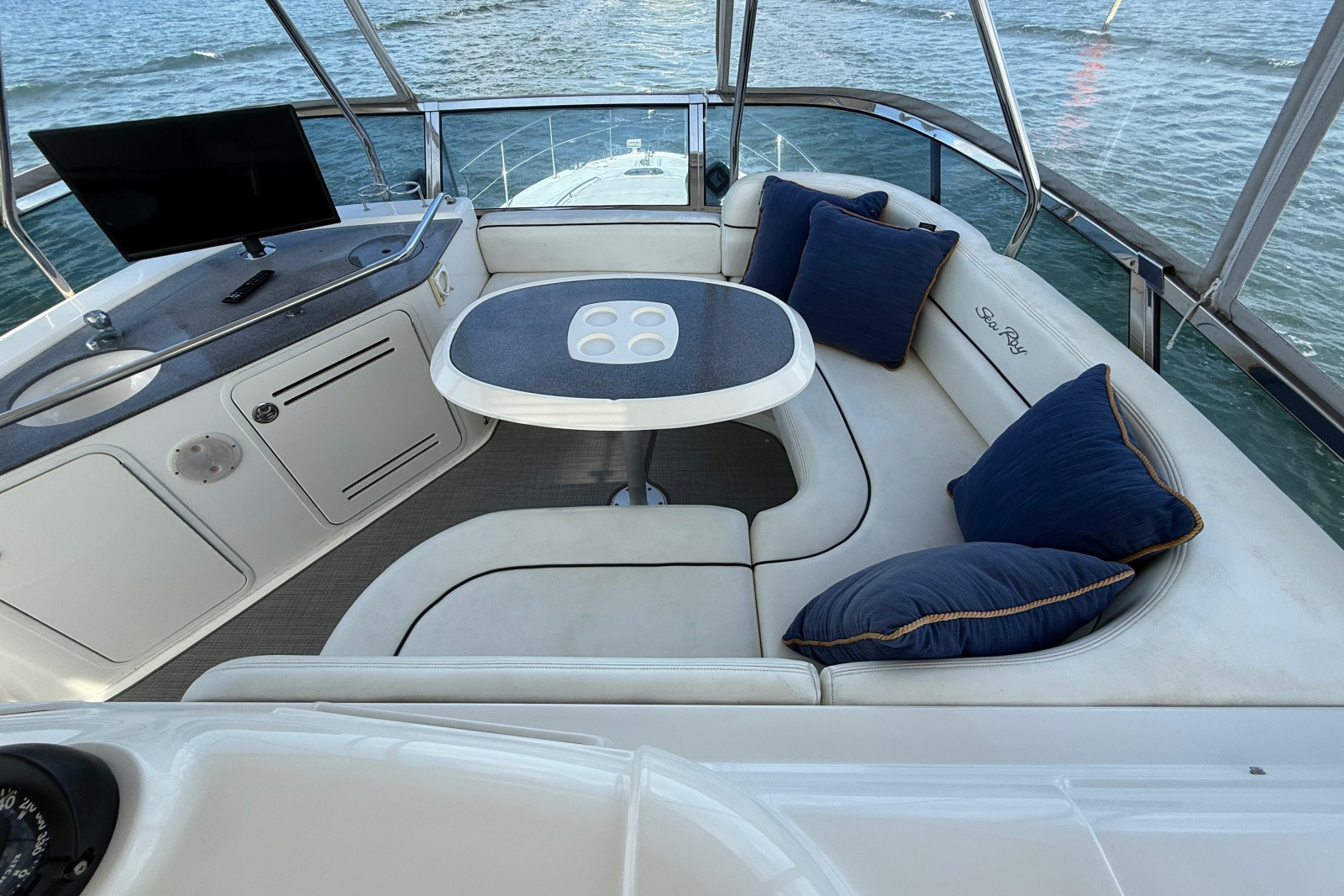 2005 Sea Ray 500 Sedan Bridge