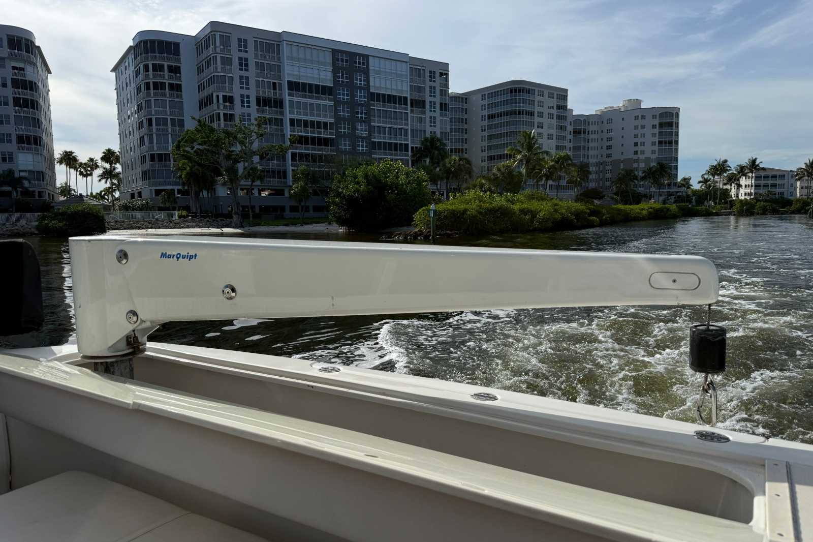 2005 Sea Ray 500 Sedan Bridge