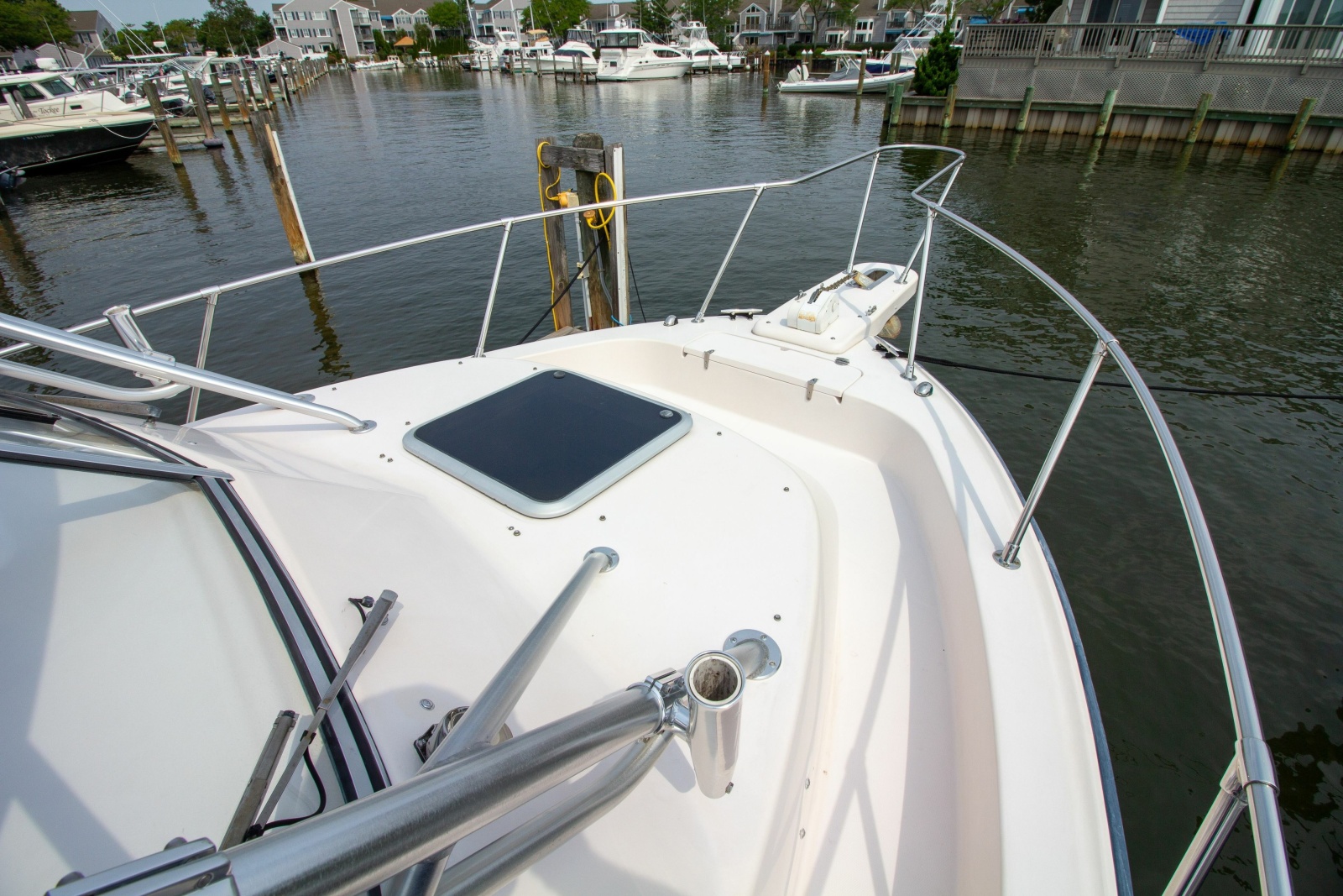 2004 Grady-White Marlin 300