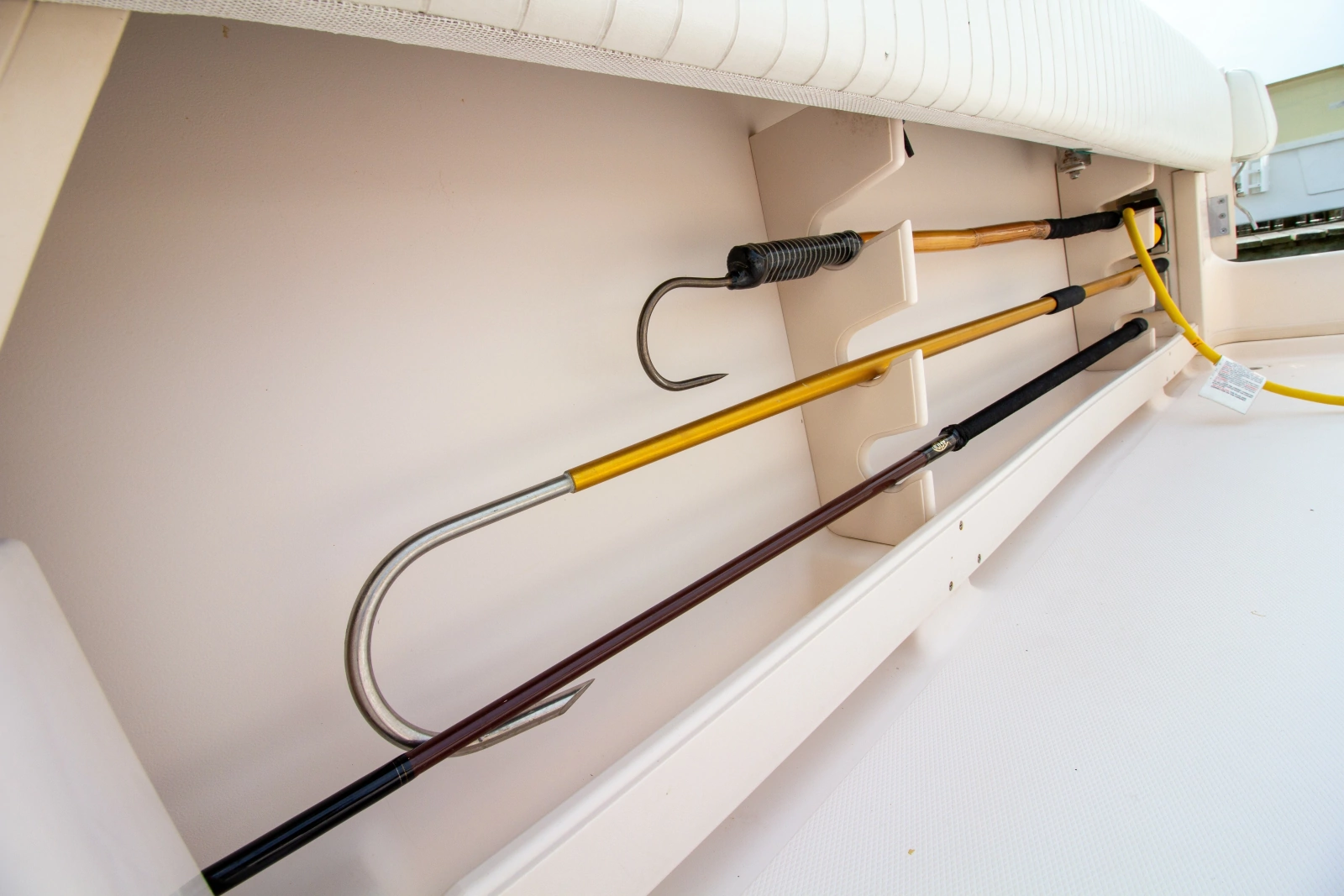 2004 Grady-White Marlin 300