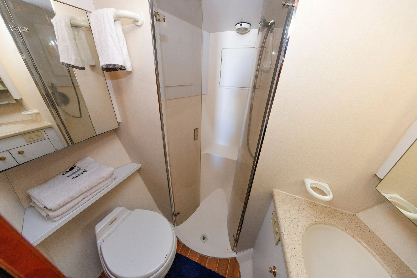 2004 Ocean Yachts 43 Super Sport