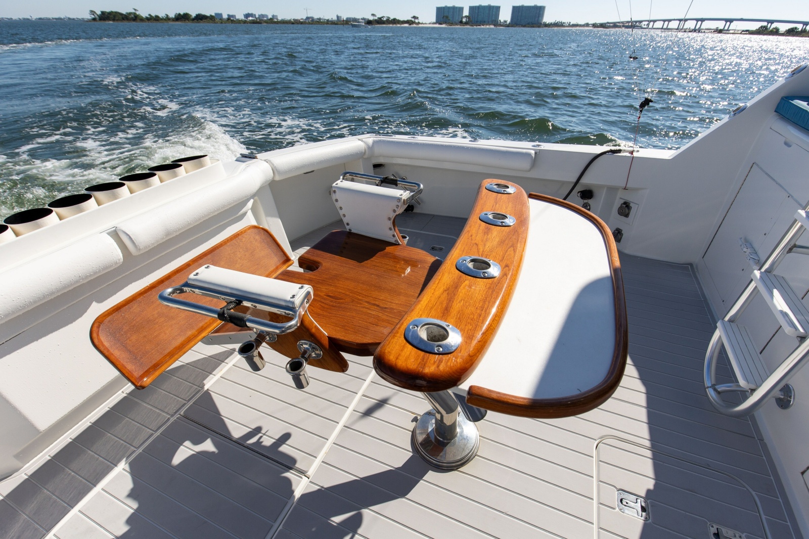 1998 Hatteras 60 Convertible