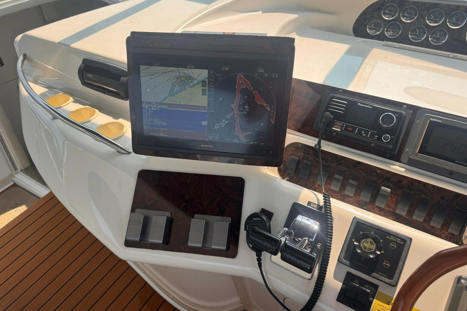 1997 Sea Ray 450 Sundancer