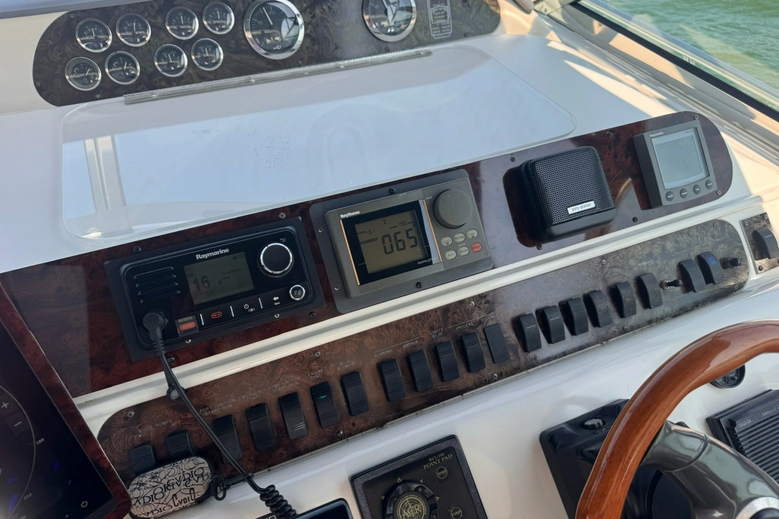 1997 Sea Ray 450 Sundancer