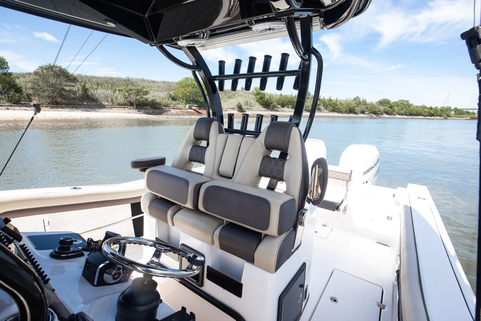 2023 Tidewater 320 CC Adventure