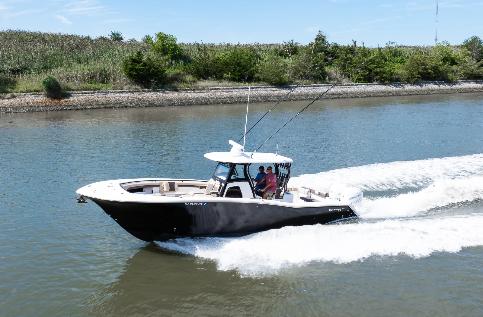 2023 Tidewater 320 CC Adventure
