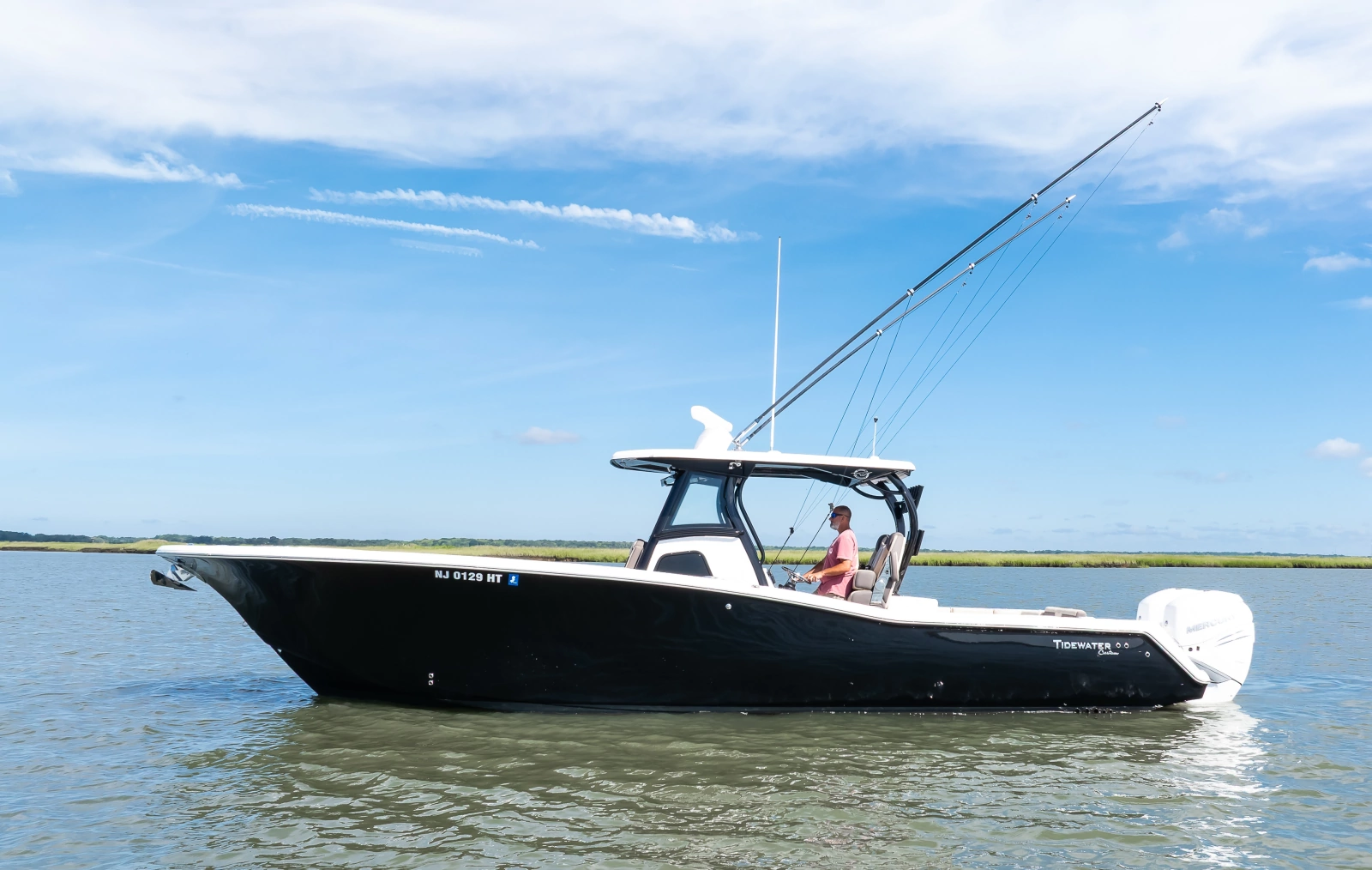 2023 Tidewater 320 CC Adventure