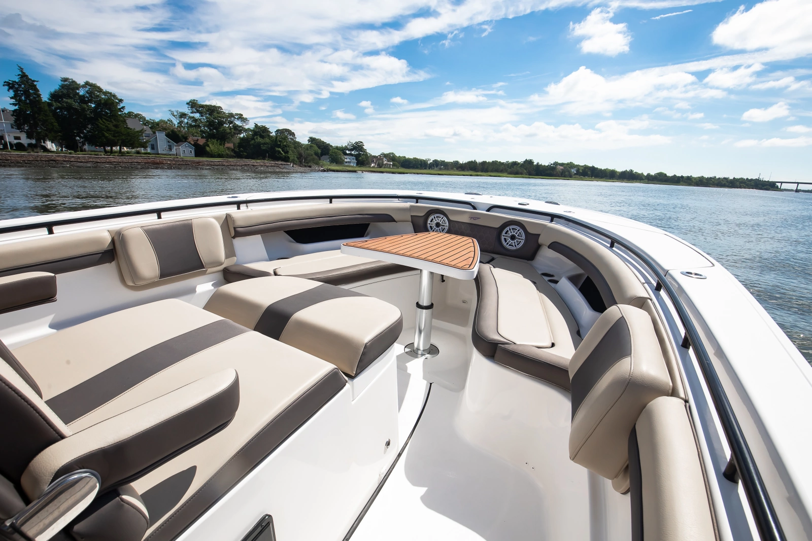 2023 Tidewater 320 CC Adventure