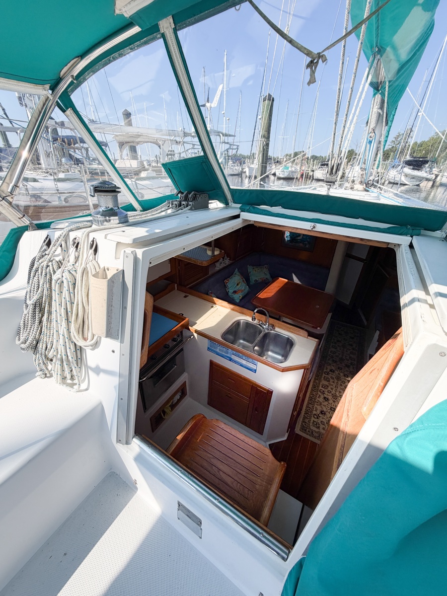 1996 Catalina 36