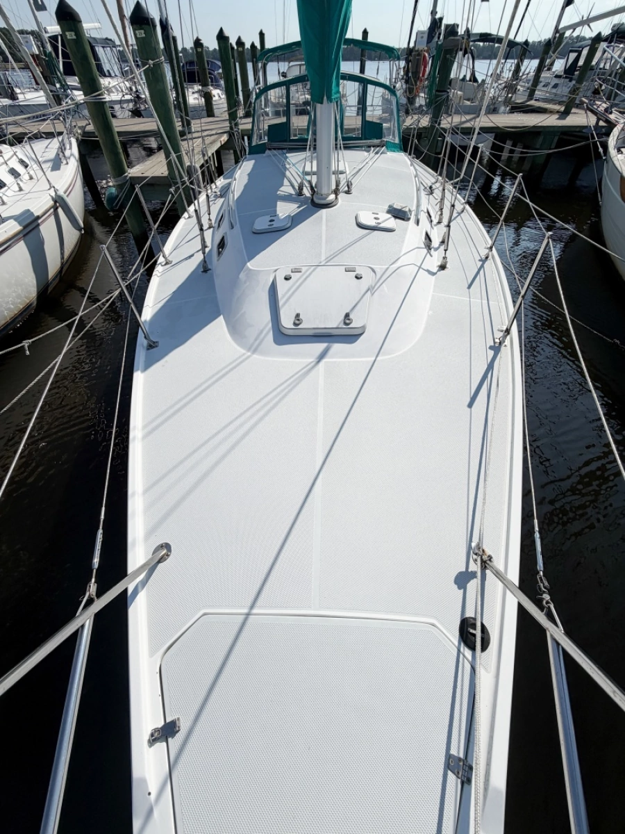 1996 Catalina 36
