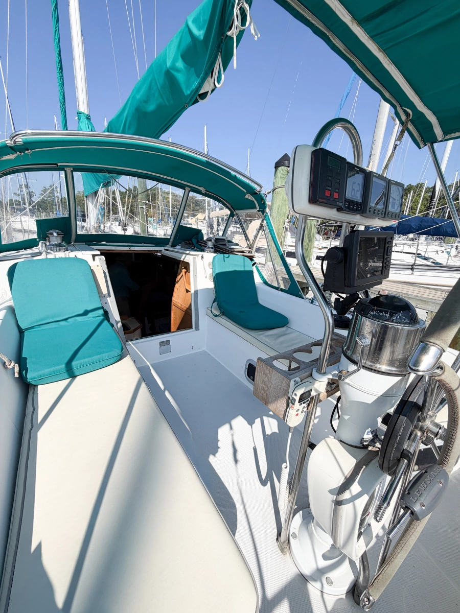 1996 Catalina 36