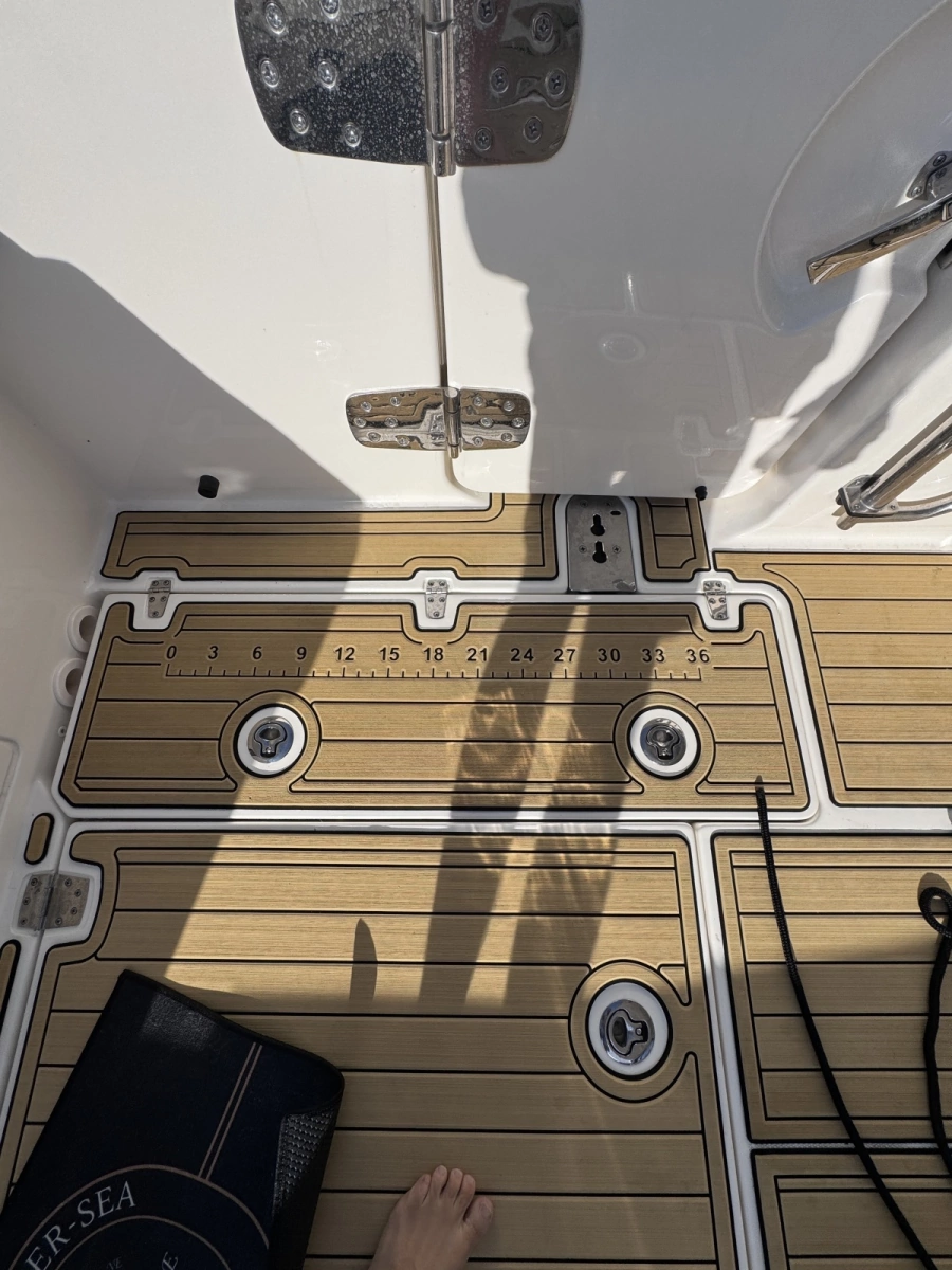 2022 Boston Whaler 280 Vantage DC