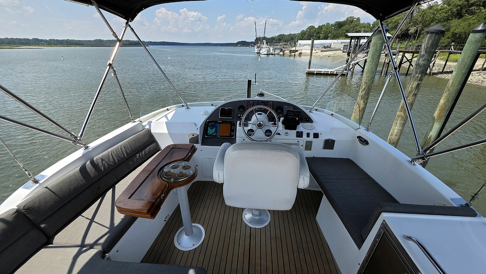 Flybridge Forward