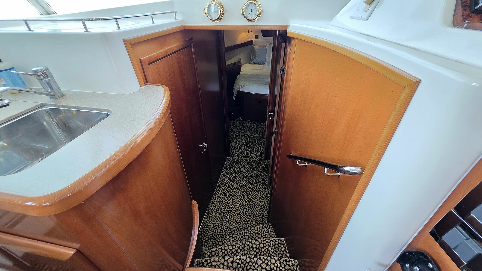 Main Cabin Berthing Companionway