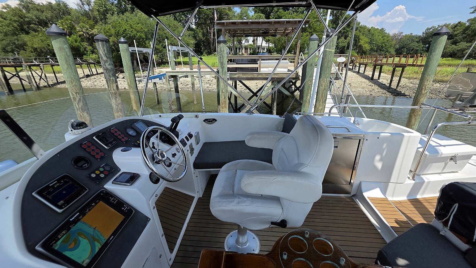 Flybridge Starboard