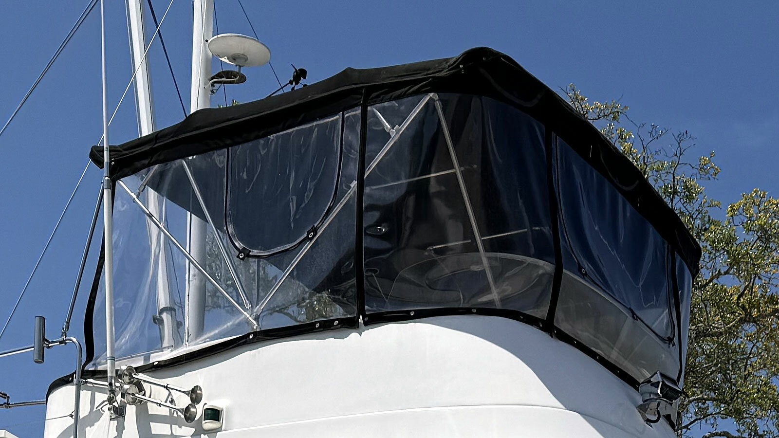 Flybridge Enclosure