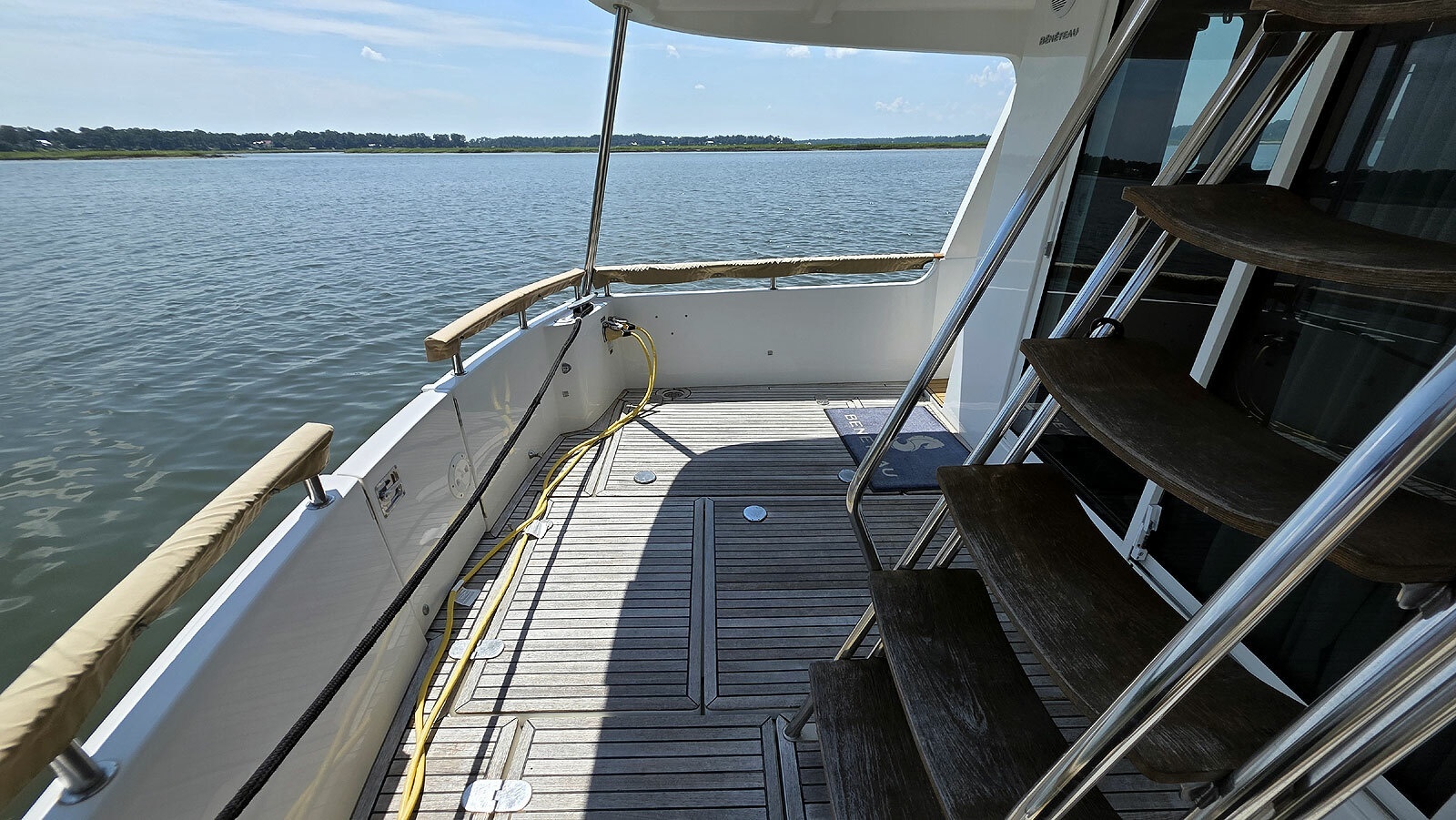 Cockpit Port