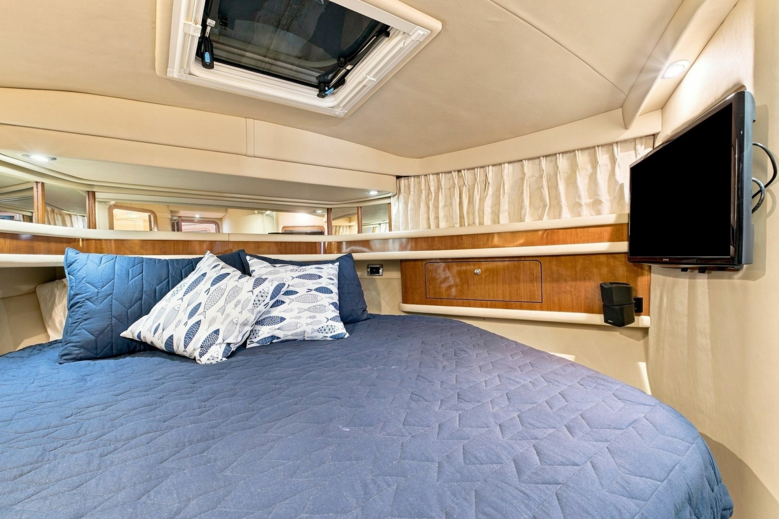 2003 Sea Ray 450 Express Bridge