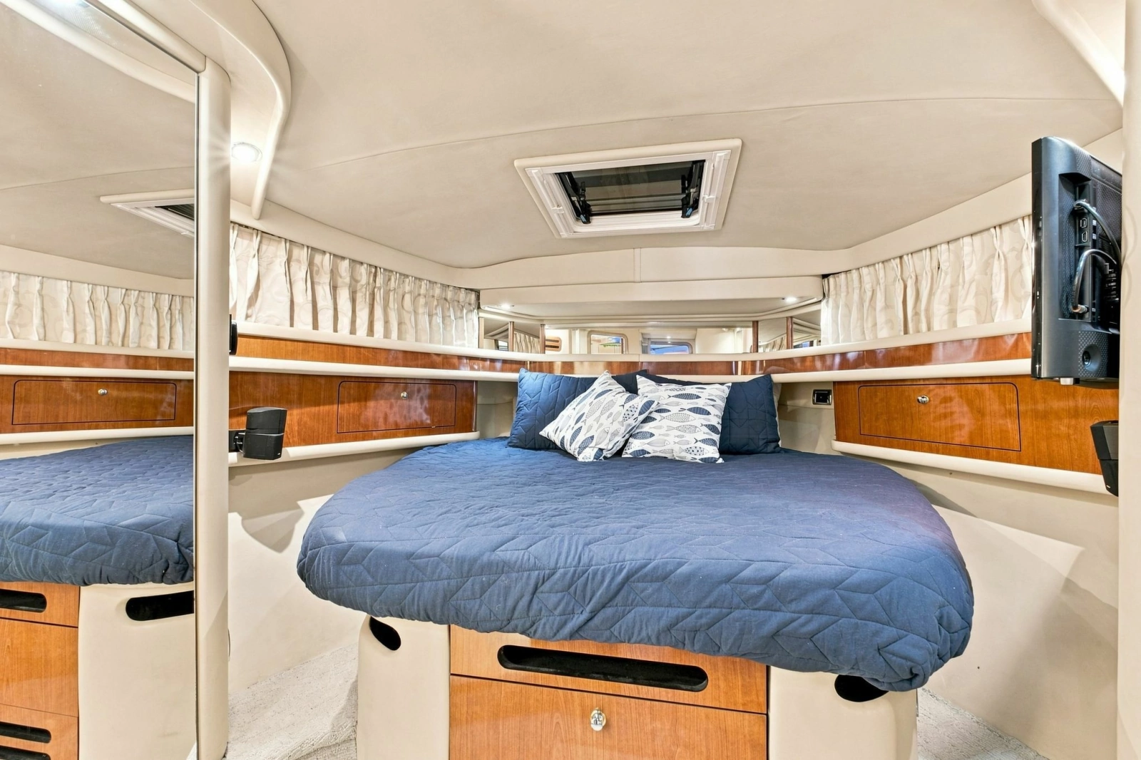 2003 Sea Ray 450 Express Bridge