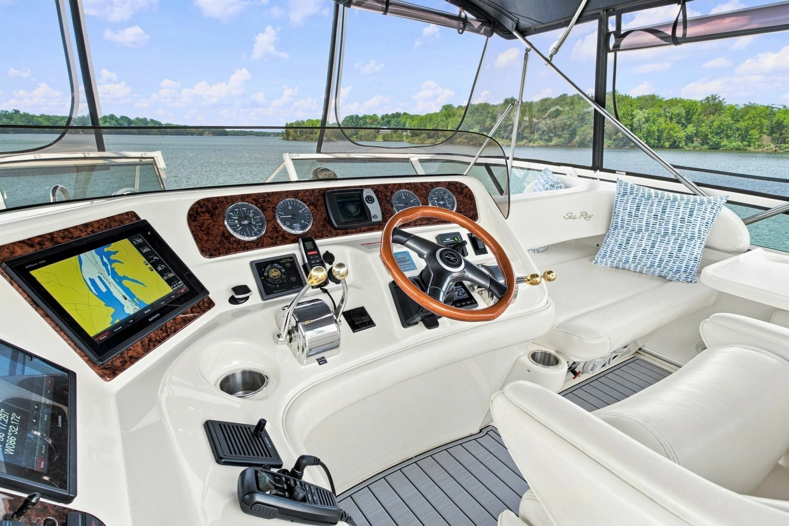 2003 Sea Ray 450 Express Bridge