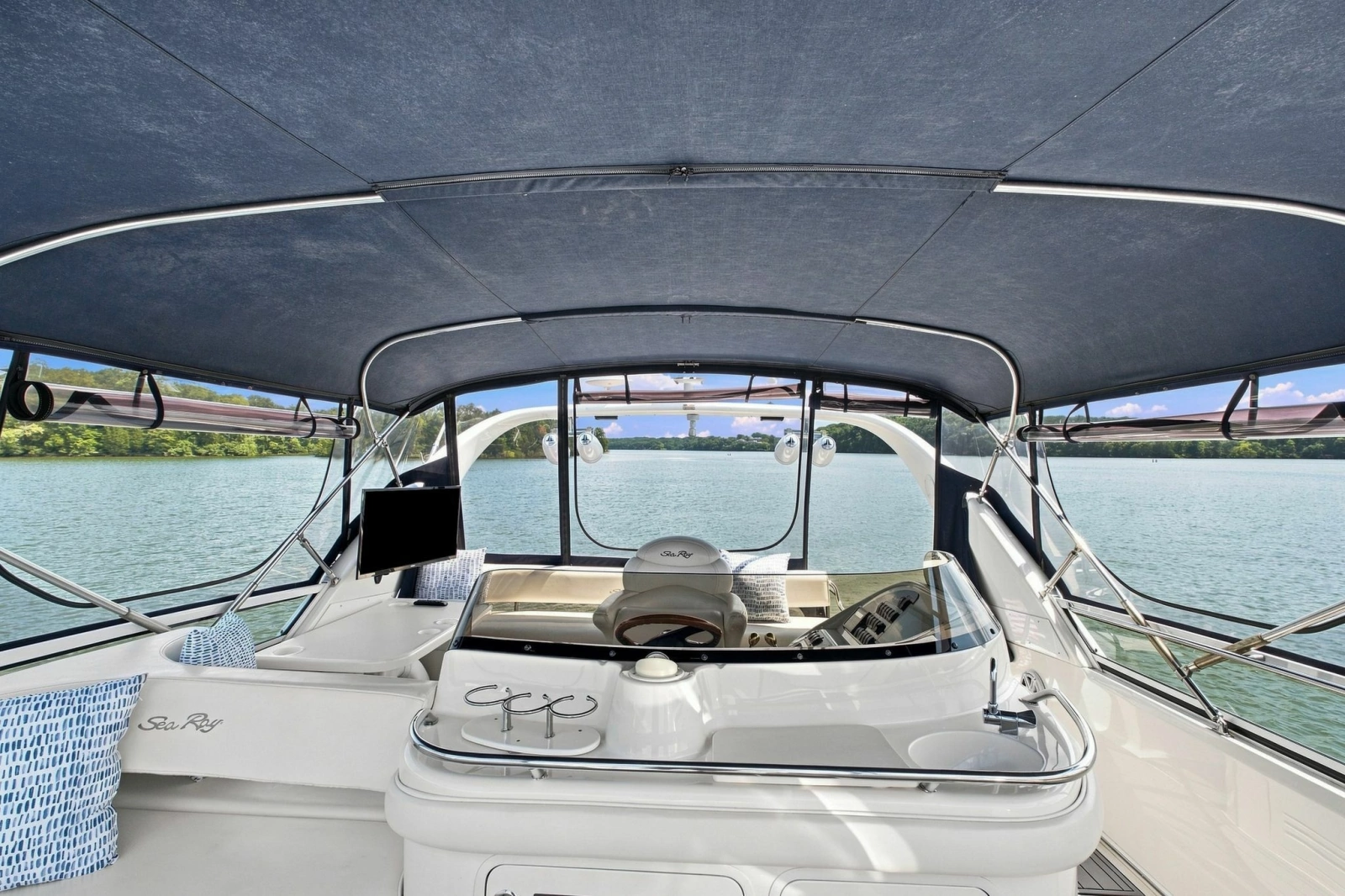 2003 Sea Ray 450 Express Bridge