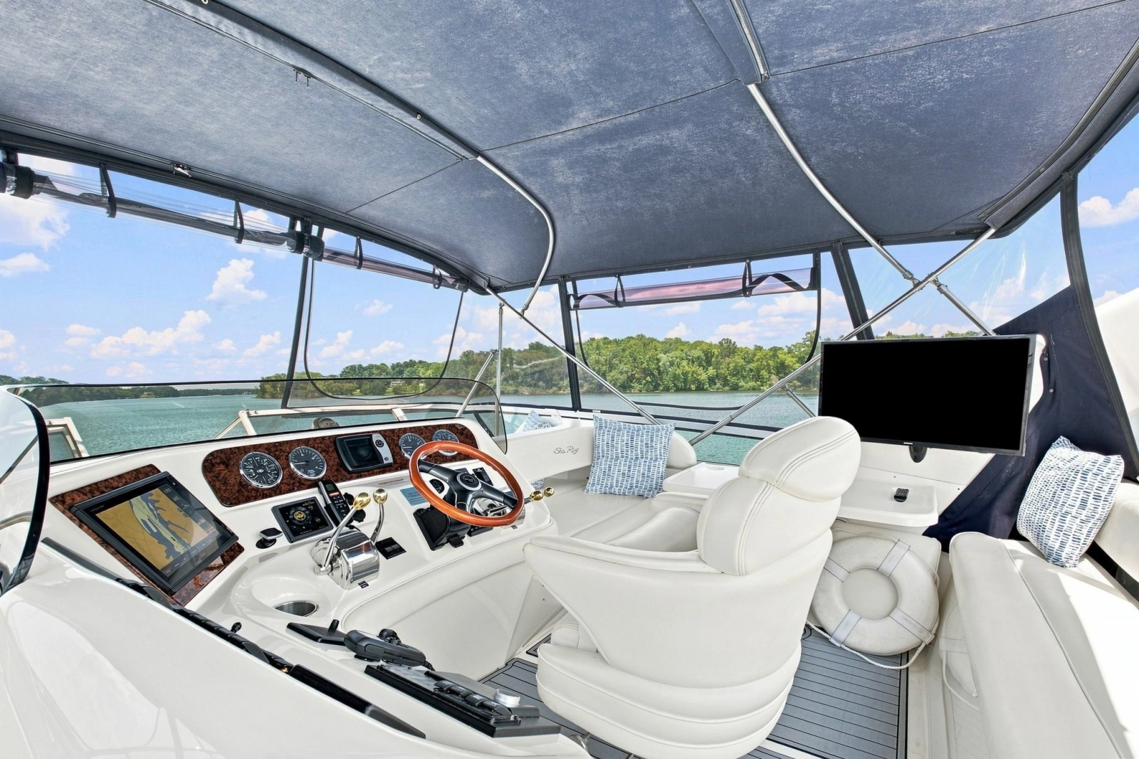 2003 Sea Ray 450 Express Bridge