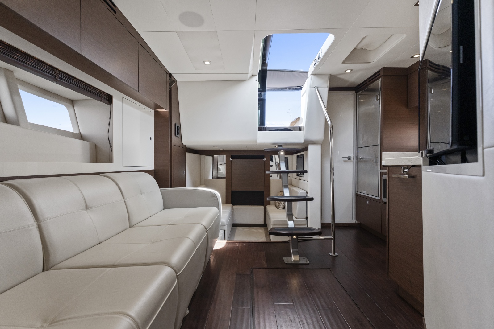 2013 Sea Ray 410 Sundancer