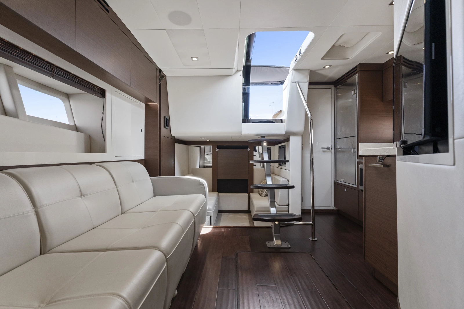 2013 Sea Ray 410 Sundancer