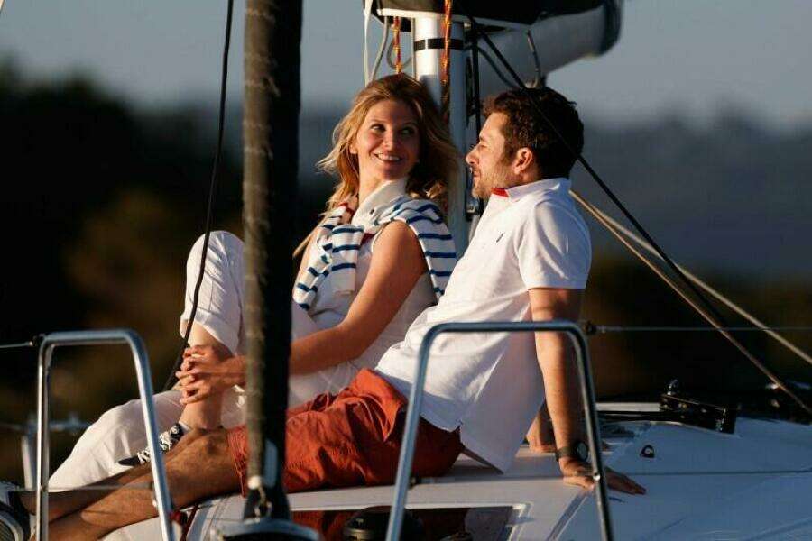 2027 Jeanneau Sun Odyssey 350