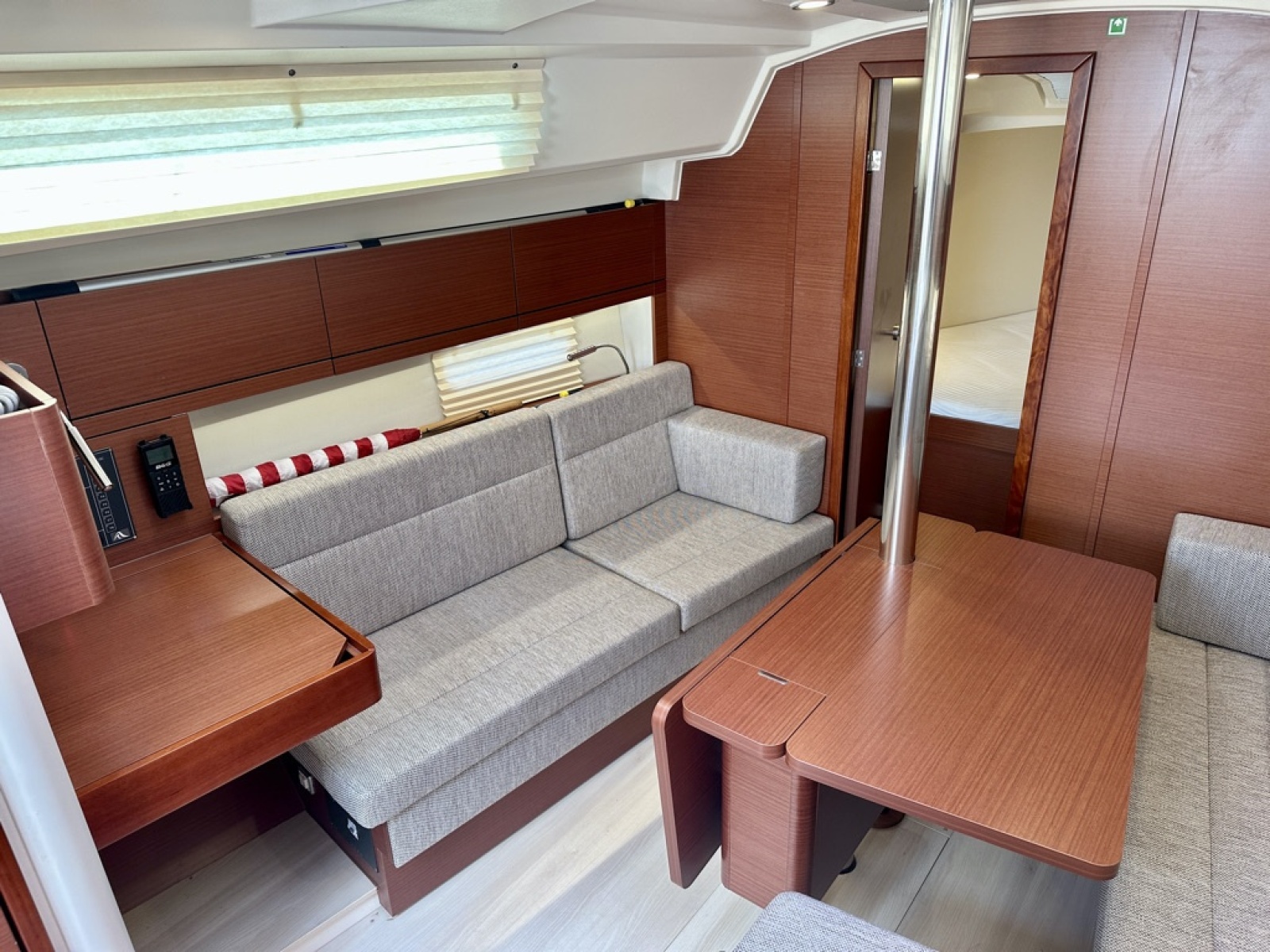 2021 Hanse 348