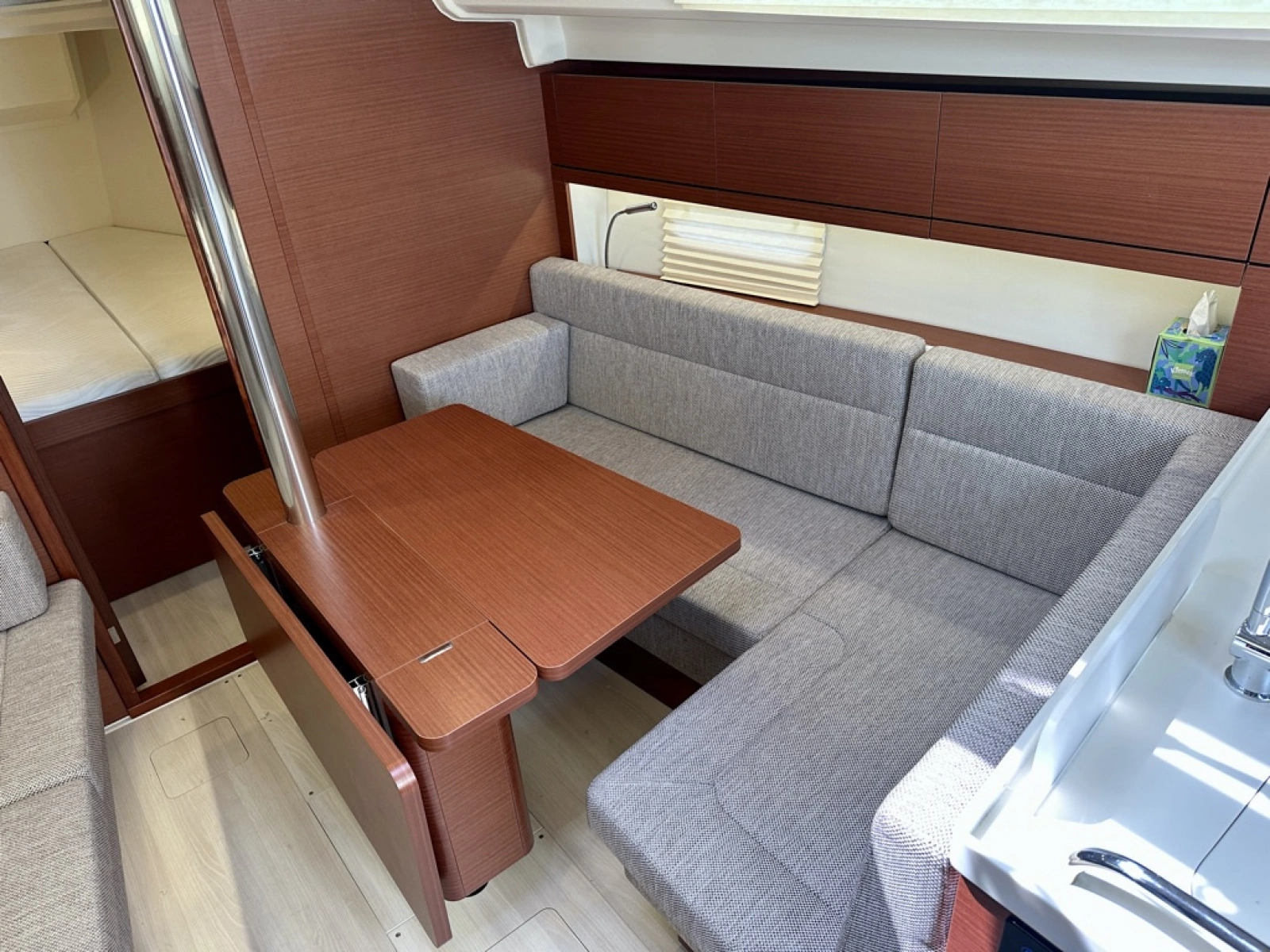 2021 Hanse 348