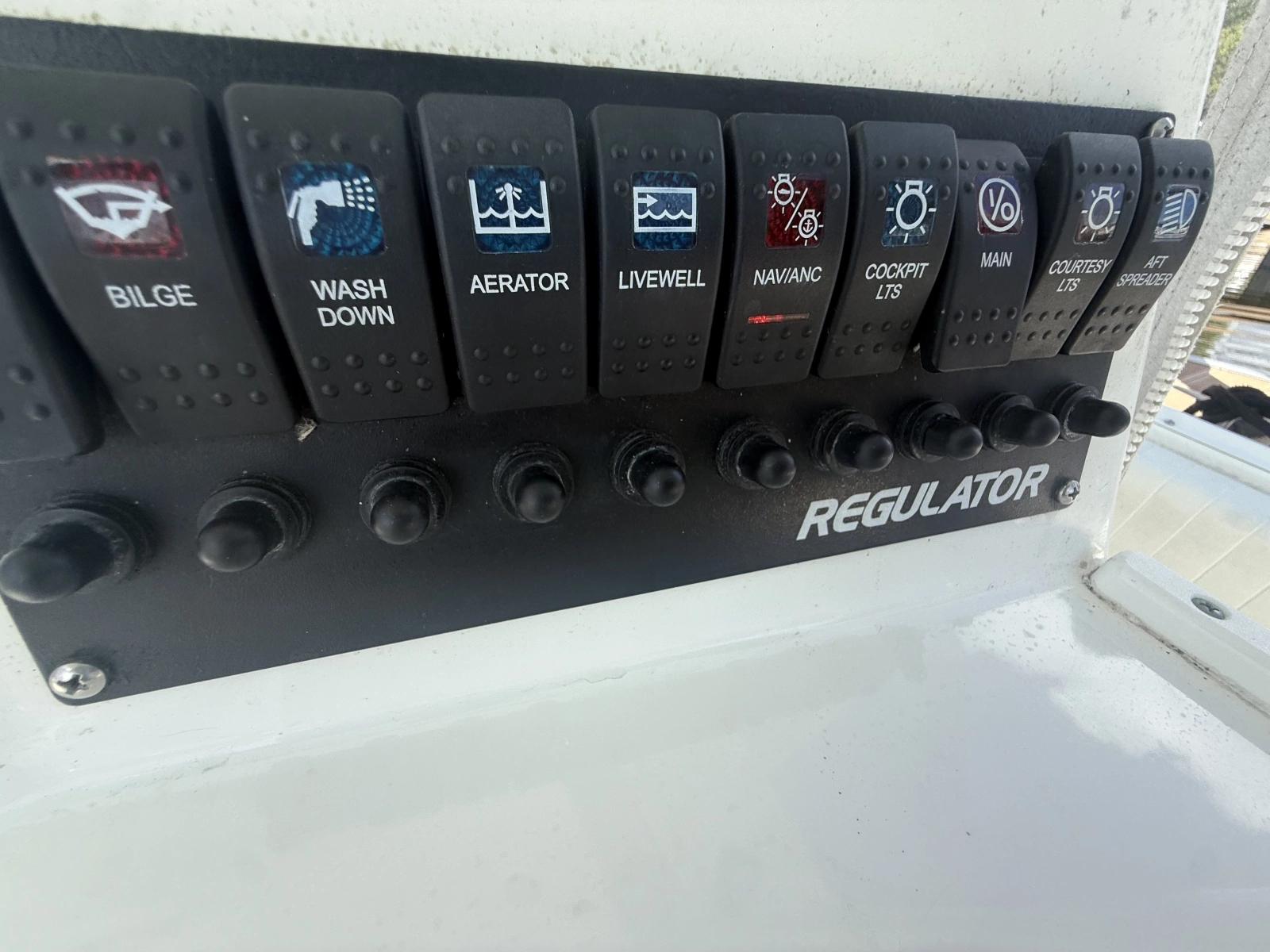 2005 Regulator 