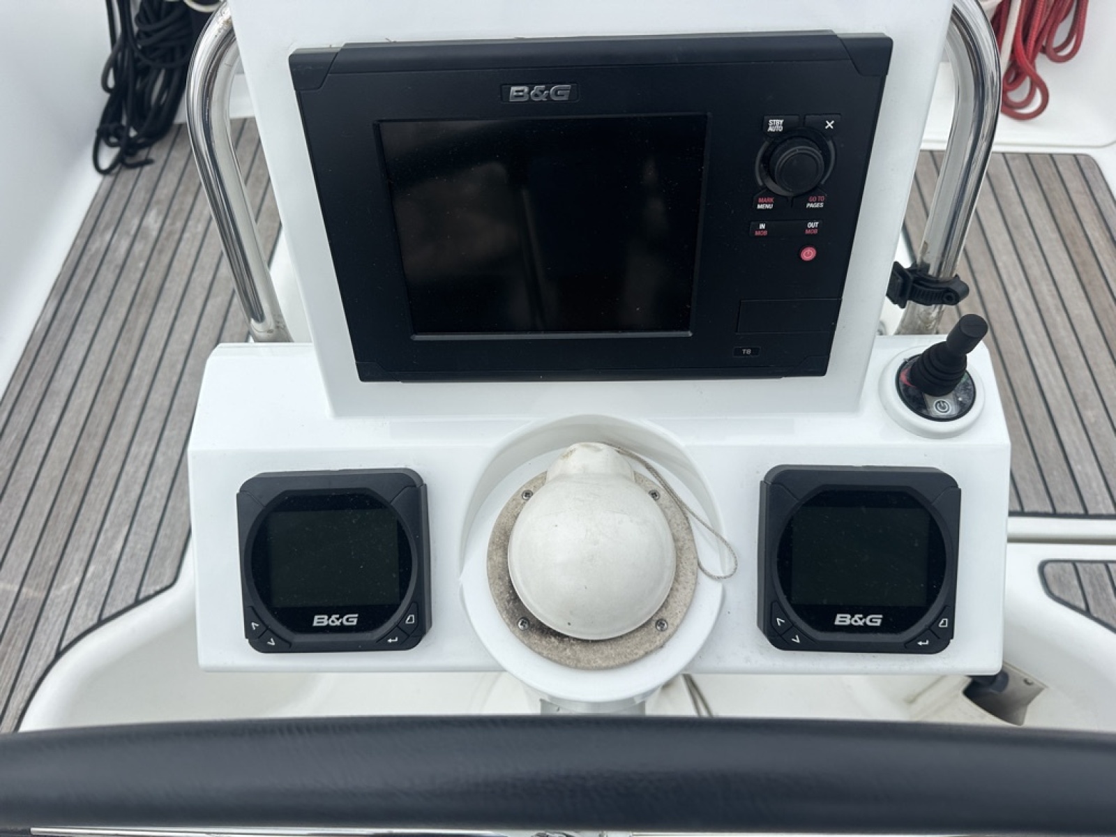 2015 Beneteau 31 Platinum