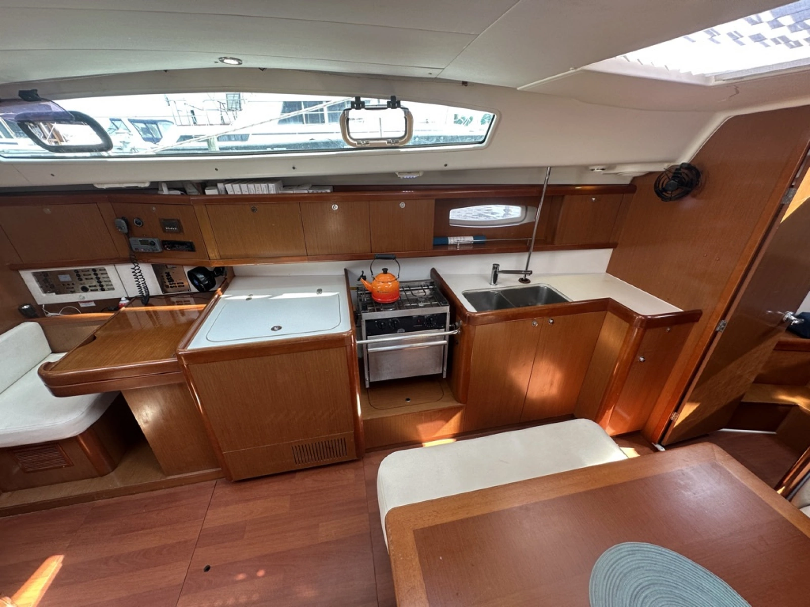 2011 Beneteau 40