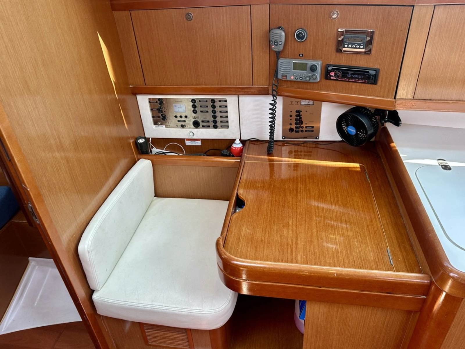 2011 Beneteau 40