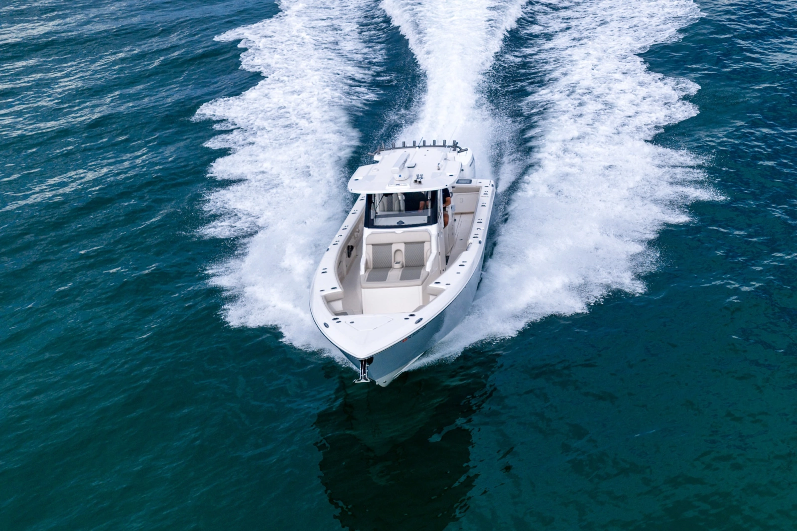 2025 Solace 37CS