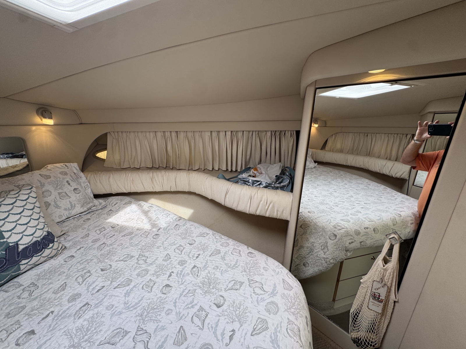 1998 Sea Ray 370 Aft Cabin