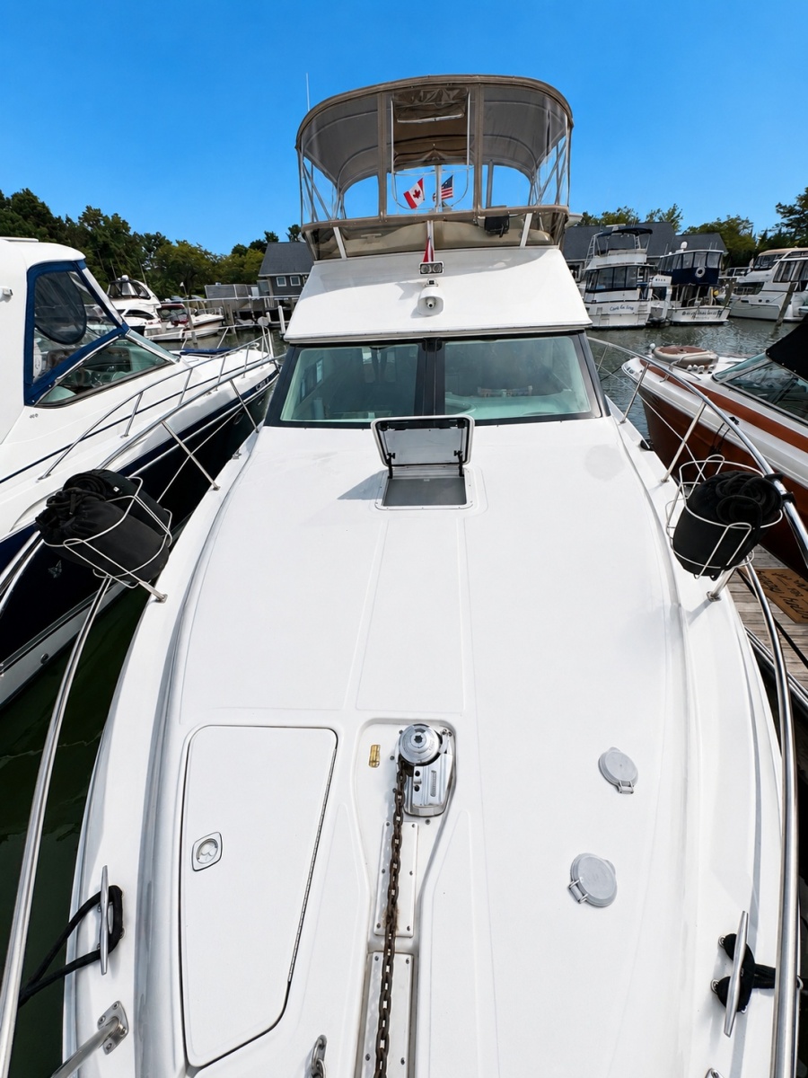 1998 Sea Ray 370 Aft Cabin