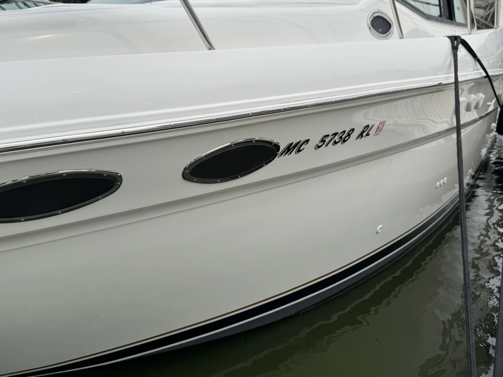 1998 Sea Ray 370 Aft Cabin