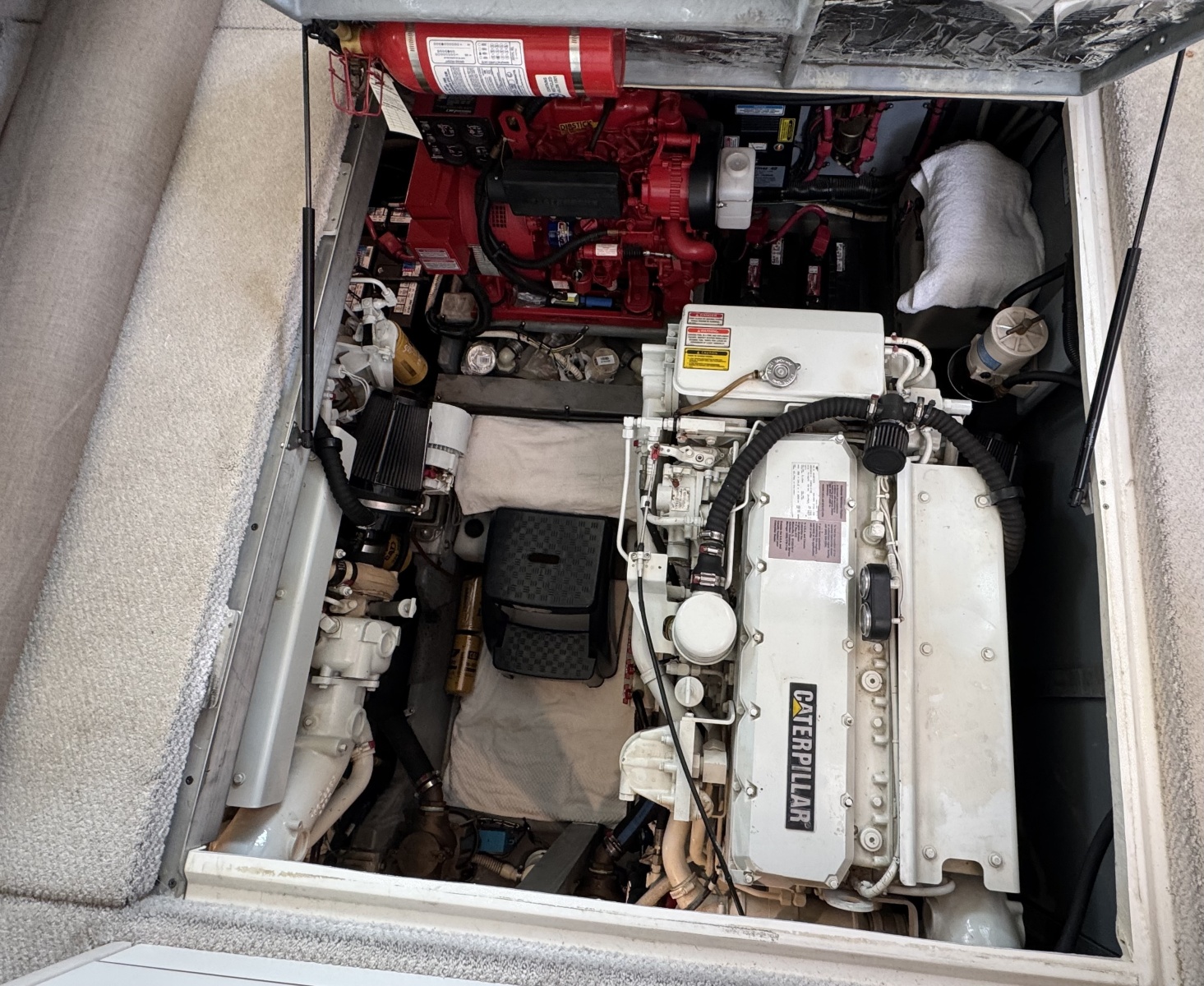 1998 Sea Ray 370 Aft Cabin