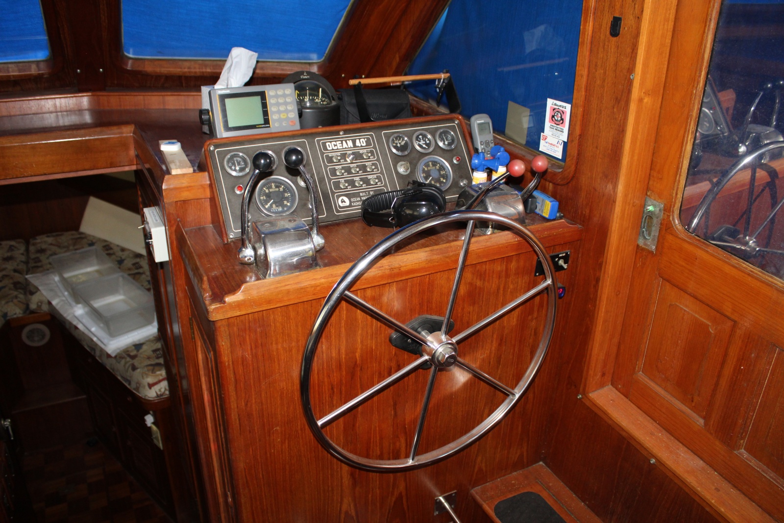 1983 Ocean Alexander 40 Double Cabin